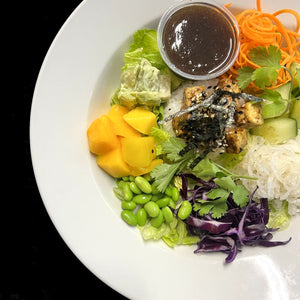 
                  
                    Poke bowl au tofu
                  
                